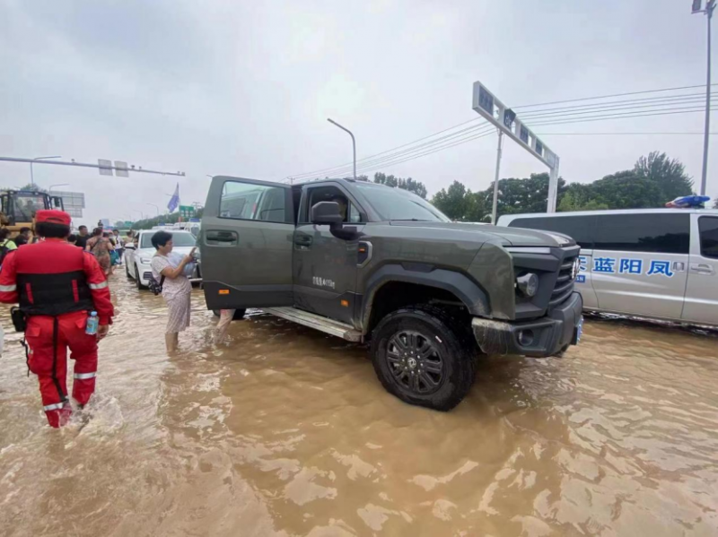 【综述稿】风雨同心，东风公司全力驰援抗洪抢险在行动831